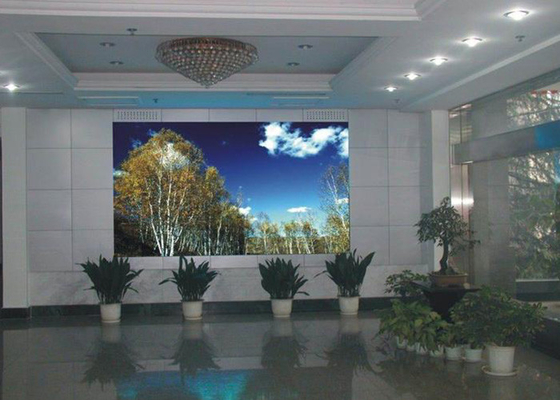 P2 P2.5 Indoor Full Color Led Display Naadloze splitsende videomuren