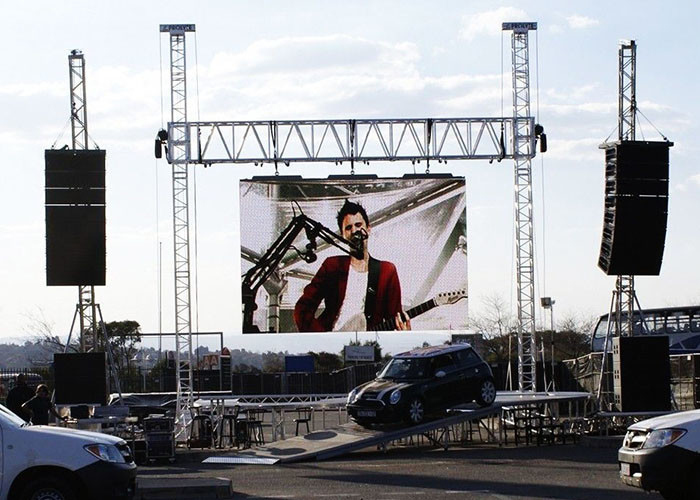 Media die van het P2.6p2.97 P3.91 P4.81Outdoor de Huur Geleide Scherm Vertoning adverteren