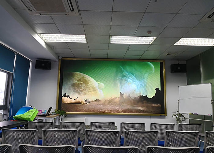 3840Hz P2.5 LED-scherm binnenshuis met onderhoud aan de voorzijde P2 LED-volkleurenscherm